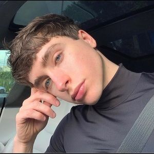 Meet your Posher, Benjamin